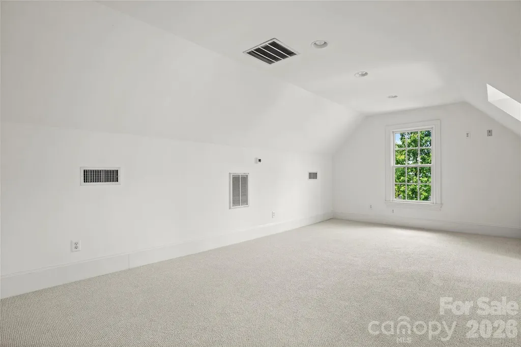 2046 Hopedale Avenue Charlotte NC 28207