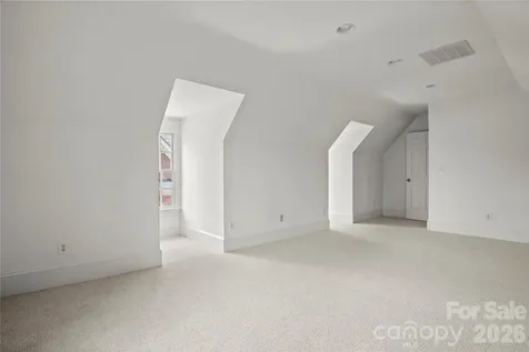 2046 Hopedale Avenue Charlotte NC 28207