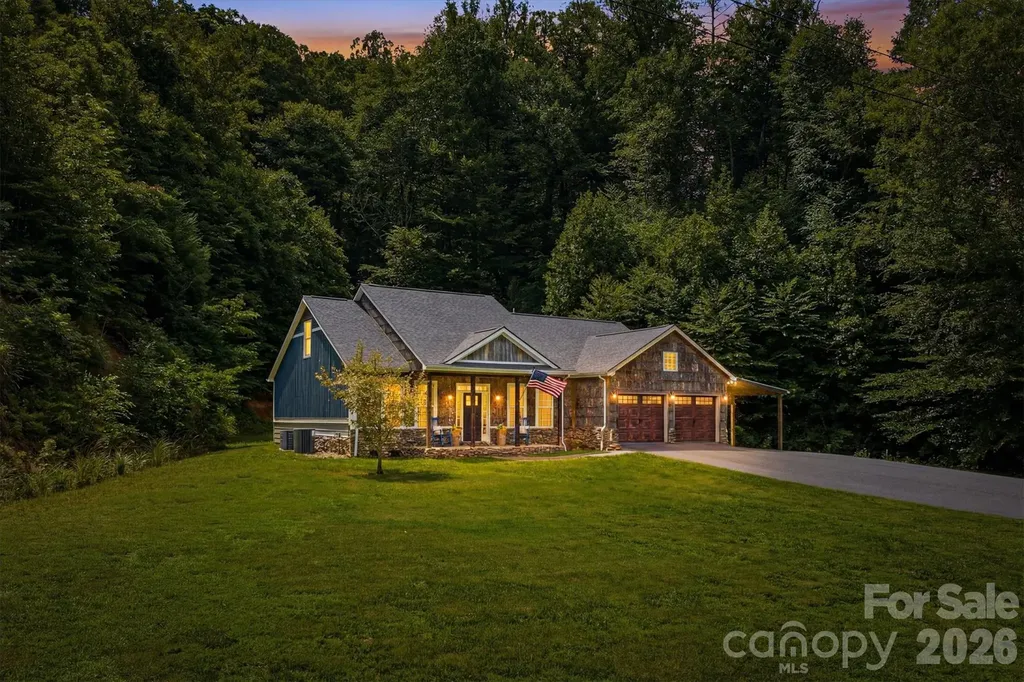 2570 Blowing Rock Boulevard Lenoir NC 28645