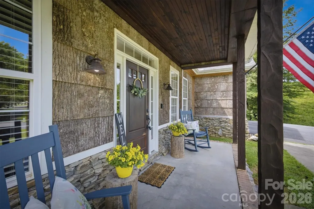 2570 Blowing Rock Boulevard Lenoir NC 28645