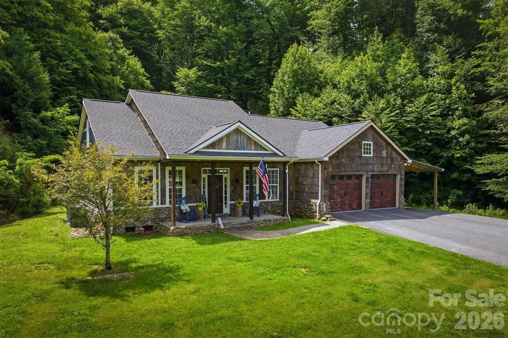 2570 Blowing Rock Boulevard Lenoir NC 28645