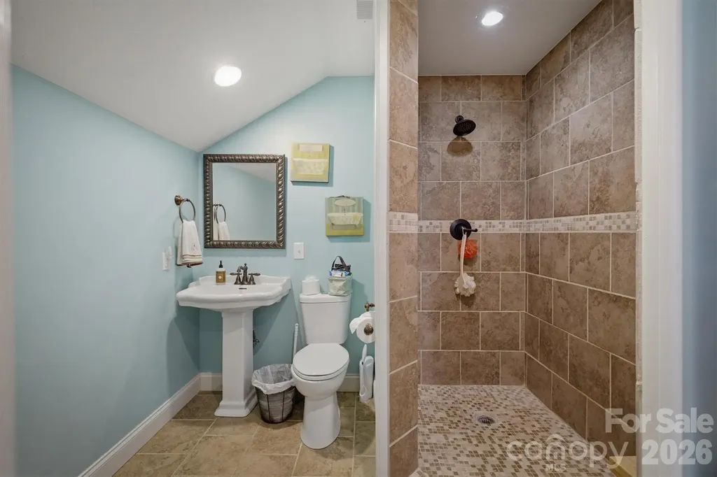 2570 Blowing Rock Boulevard Lenoir NC 28645