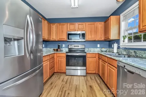 58 S Sunberry Trail Fletcher NC 28732