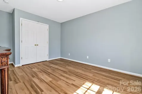58 S Sunberry Trail Fletcher NC 28732