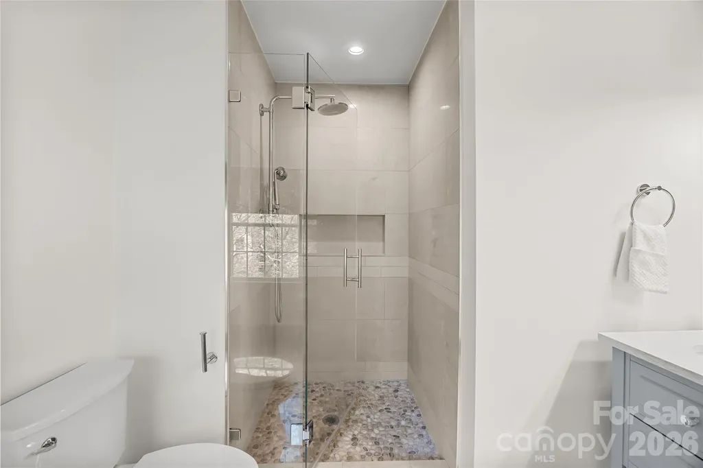 5145 Lansing Drive Charlotte NC 28270