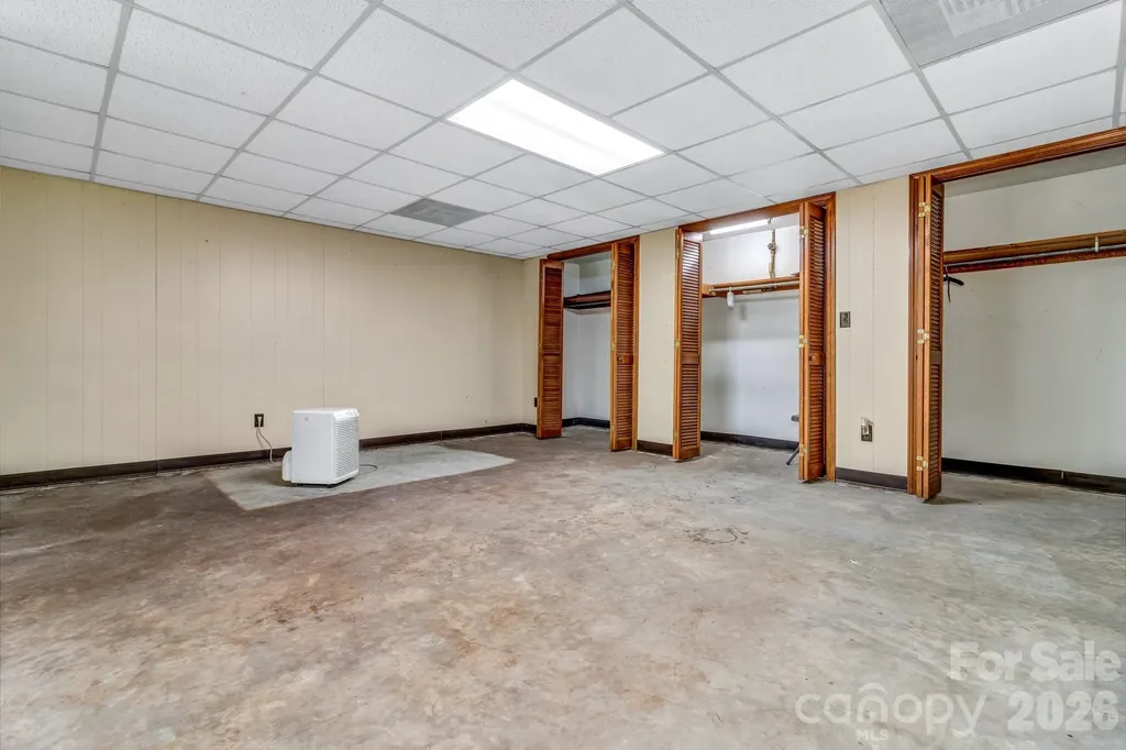218 Brown Road Hendersonville NC 28791