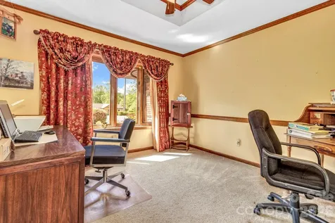 218 Brown Road Hendersonville NC 28791