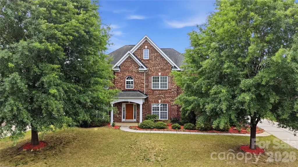 8734 Savannah Road Harrisburg NC 28075