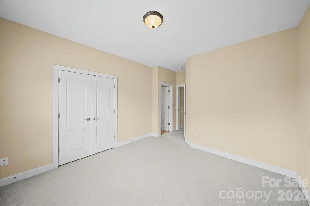 8734 Savannah Road Harrisburg NC 28075