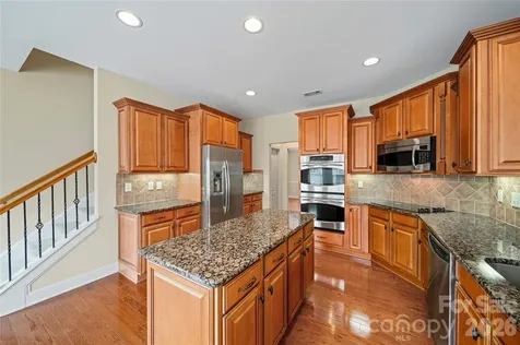 8734 Savannah Road Harrisburg NC 28075