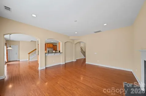 8734 Savannah Road Harrisburg NC 28075