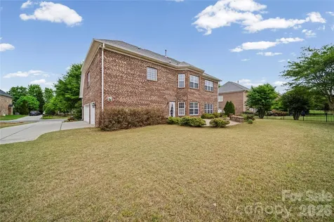 8734 Savannah Road Harrisburg NC 28075