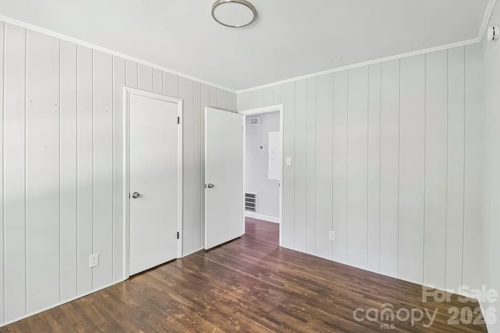 5320 Dolphin Lane Charlotte NC 28215