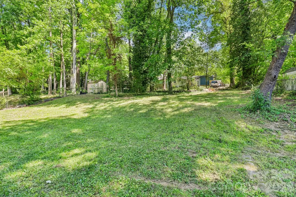 5320 Dolphin Lane Charlotte NC 28215