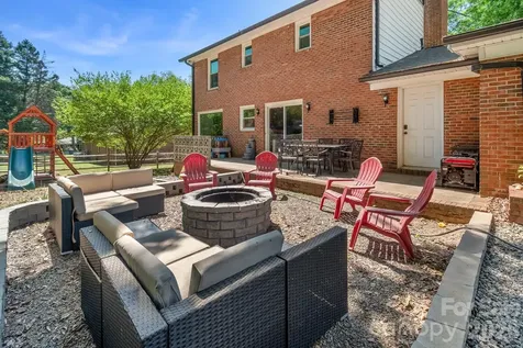 6070 Ferncliff Drive Concord NC 28027