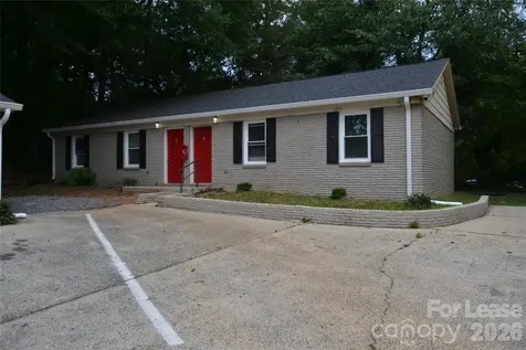 1212 Essex Avenue Gastonia NC 28052