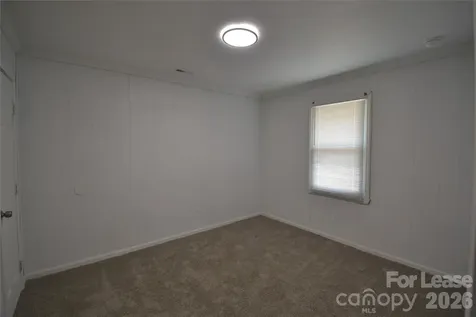 1212 Essex Avenue Gastonia NC 28052