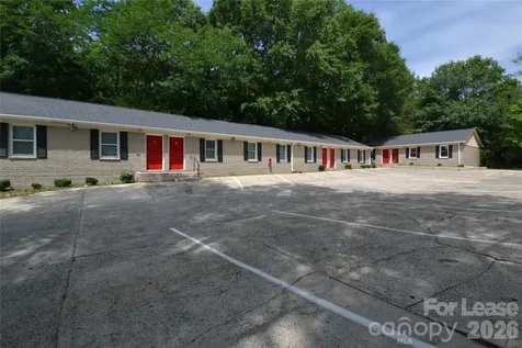 1212 Essex Avenue Gastonia NC 28052