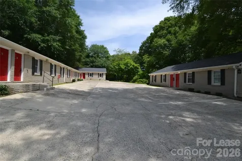 1212 Essex Avenue Gastonia NC 28052