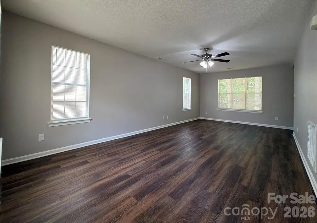 6017 Black Bear Court Charlotte NC 28214