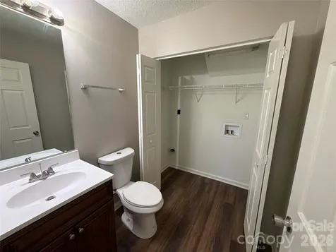 6017 Black Bear Court Charlotte NC 28214