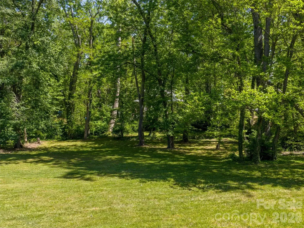 122 Glover Street Hendersonville NC 28792