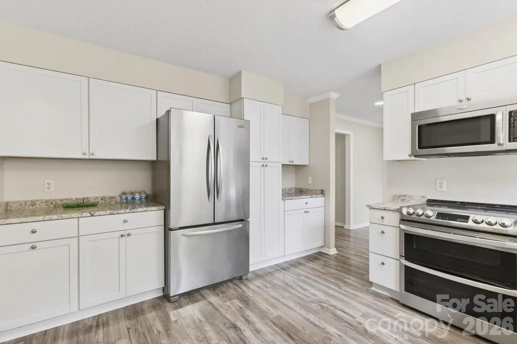10 Laurel Place Drive Asheville NC 28803