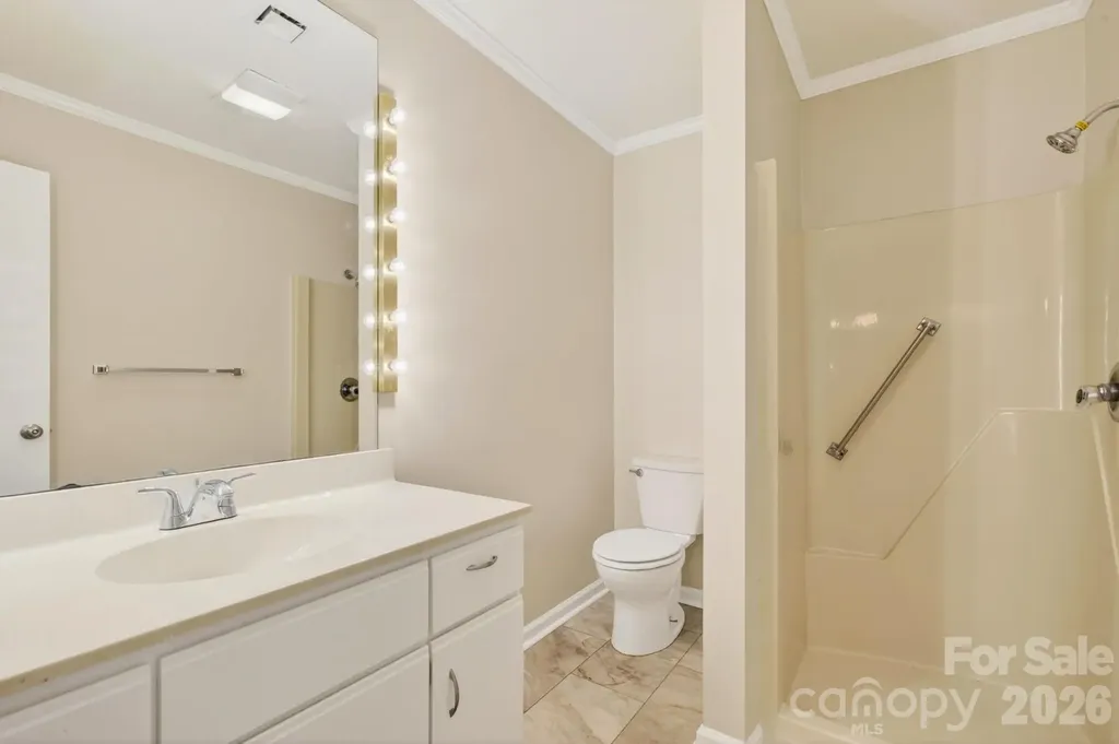 10 Laurel Place Drive Asheville NC 28803