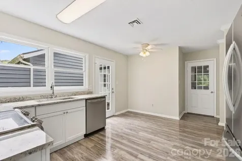 10 Laurel Place Drive Asheville NC 28803