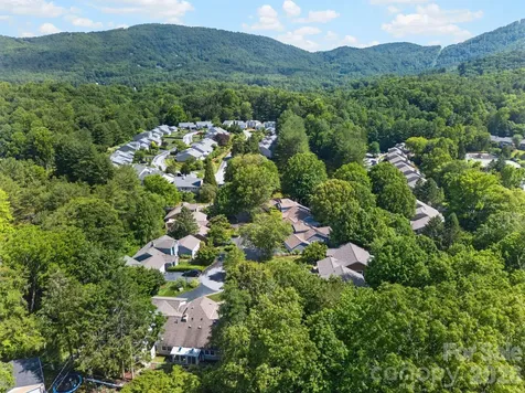 10 Laurel Place Drive Asheville NC 28803