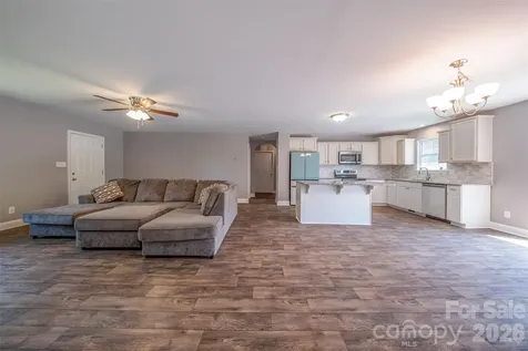 455 Lake Drive 6 Drive Lexington NC 27292