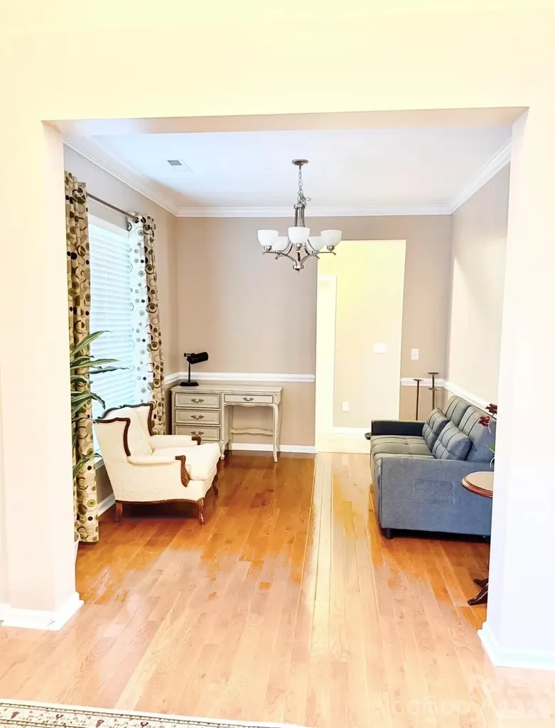 10122 Whiteburn Court Charlotte NC 28278