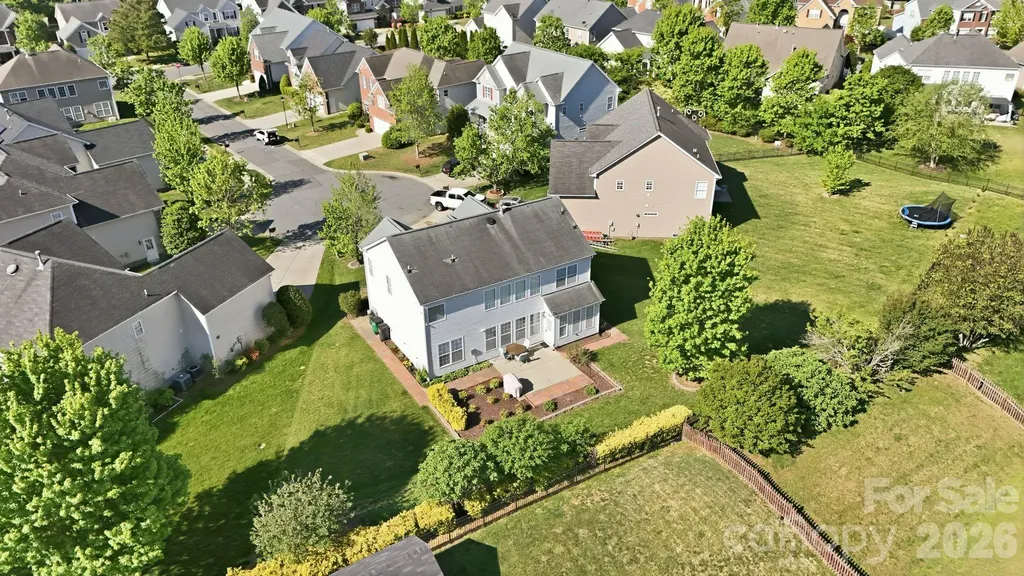 10122 Whiteburn Court Charlotte NC 28278