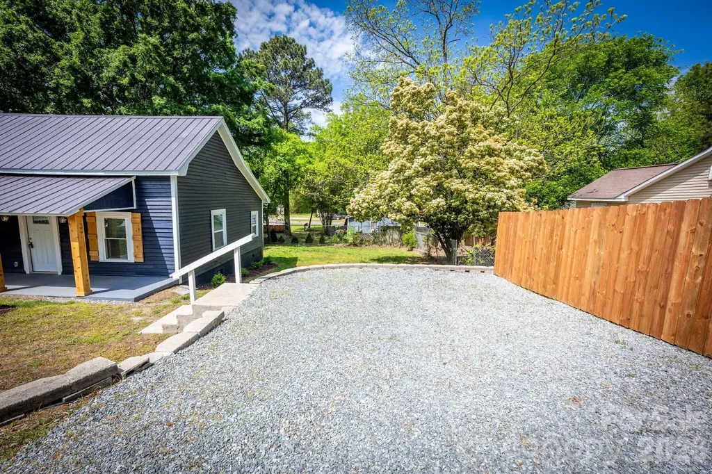 19513 Meridian Street Cornelius NC 28031