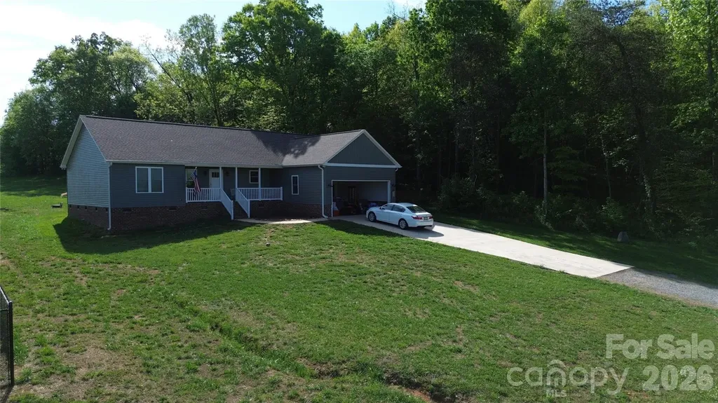 3867 Ritchie Road Lincolnton NC 28092