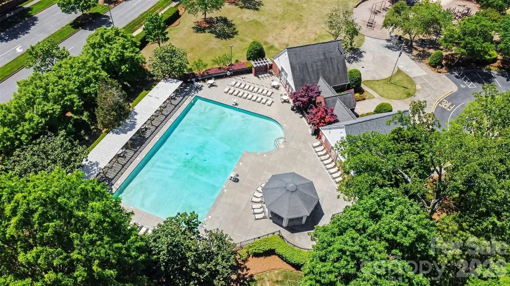 6213 Knightsgate Court Charlotte NC 28269
