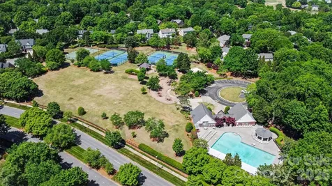 6213 Knightsgate Court Charlotte NC 28269