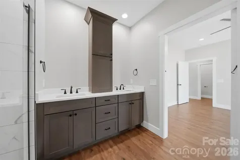 426 Huntington Woods Street SE Lenoir NC 28645