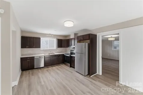 2405 Greenland Avenue Charlotte NC 28208