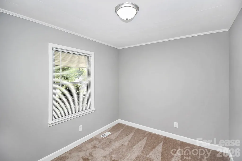 1017 Mclain Road Kannapolis NC 28083