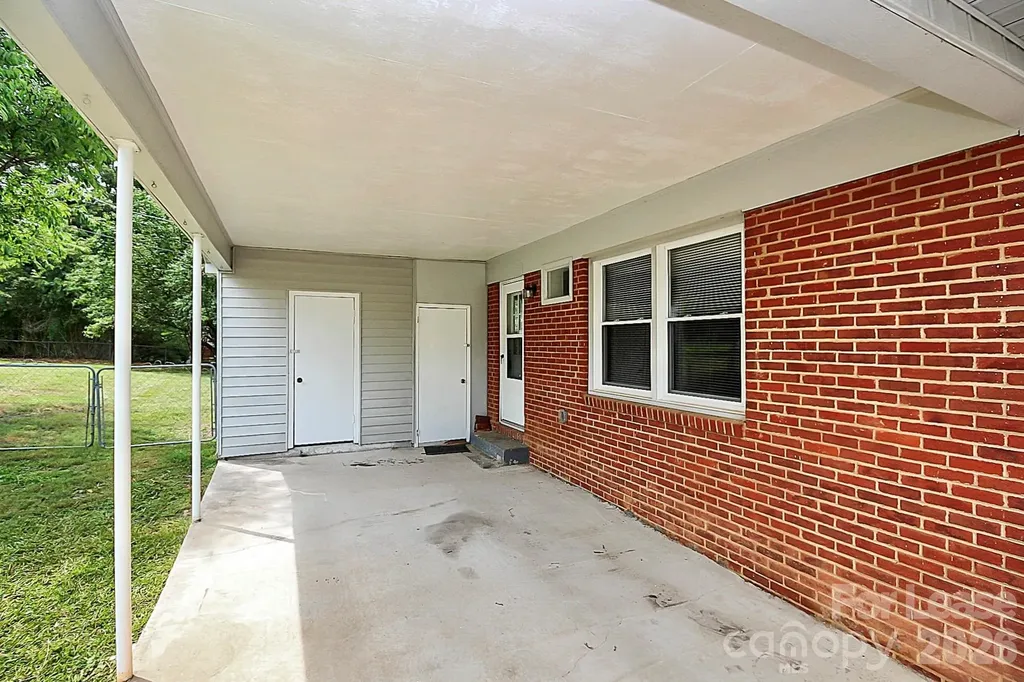 1017 Mclain Road Kannapolis NC 28083
