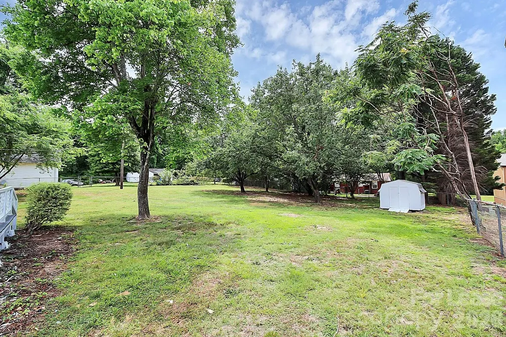 1017 Mclain Road Kannapolis NC 28083