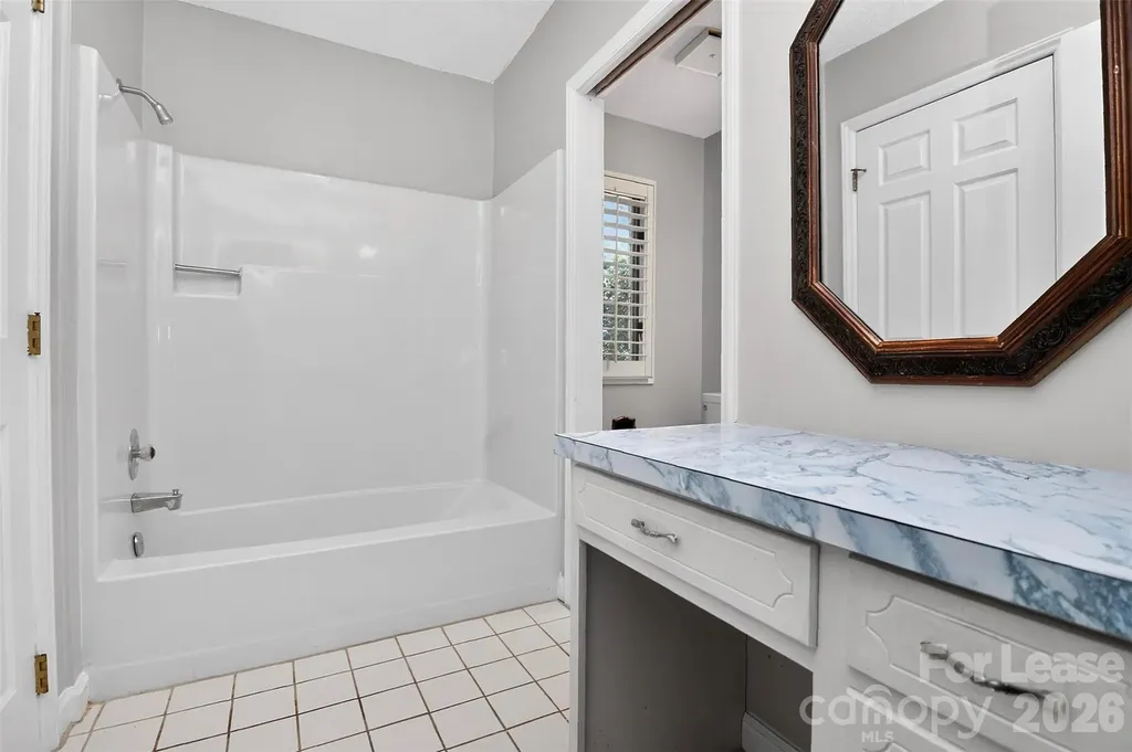 8109 Reames Road Charlotte NC 28216