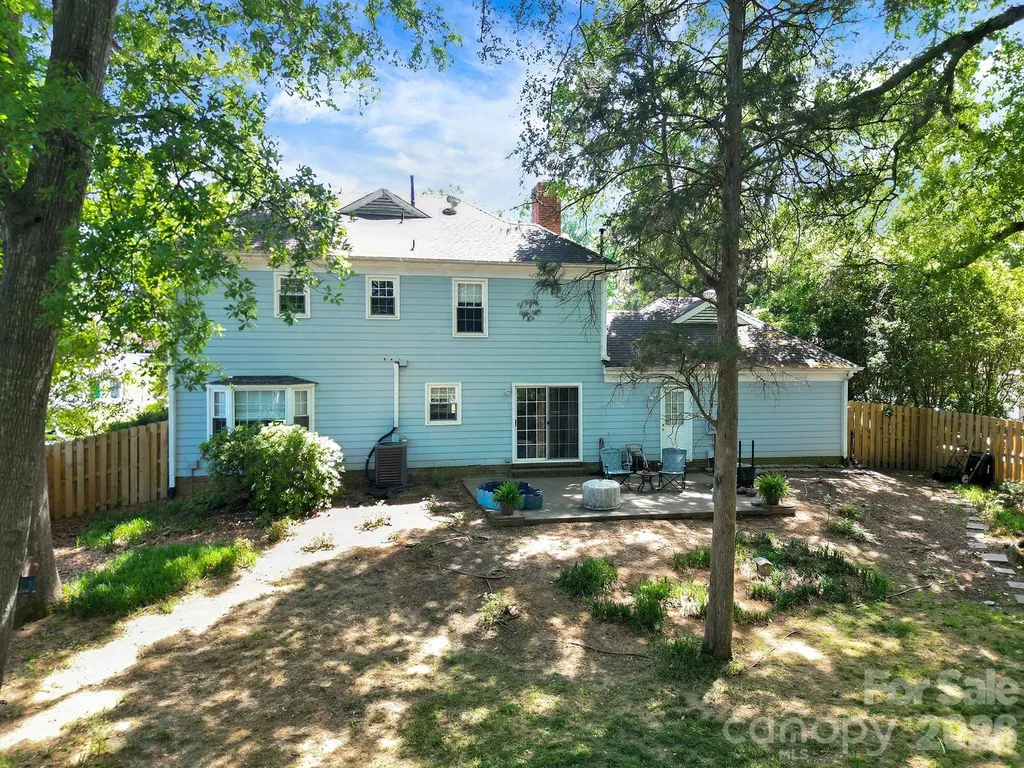 8802 Kirchenbaum Drive Charlotte NC 28210