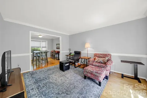 8802 Kirchenbaum Drive Charlotte NC 28210