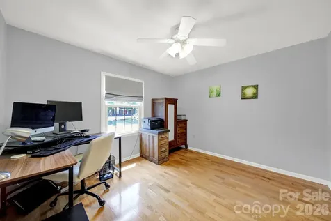 8802 Kirchenbaum Drive Charlotte NC 28210