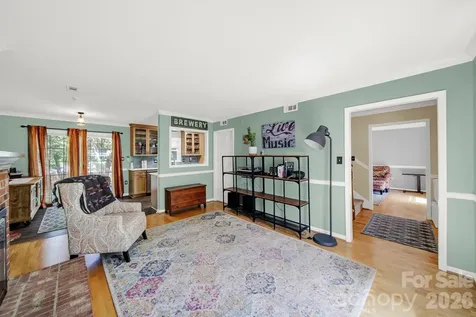8802 Kirchenbaum Drive Charlotte NC 28210