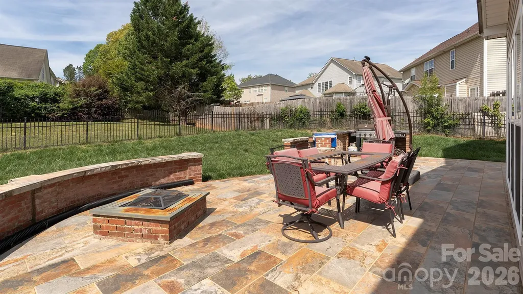 16731 Macanthra Drive Charlotte NC 28213