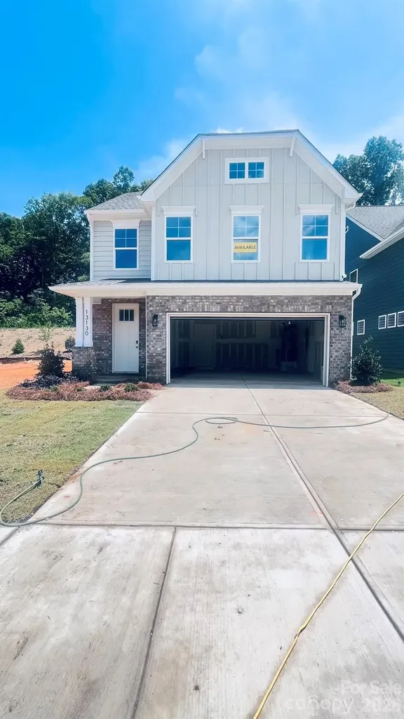 13130 Foxberry Road Charlotte NC 28213