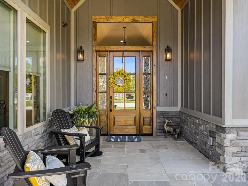 400 Samuel Drive Mills River NC 28759